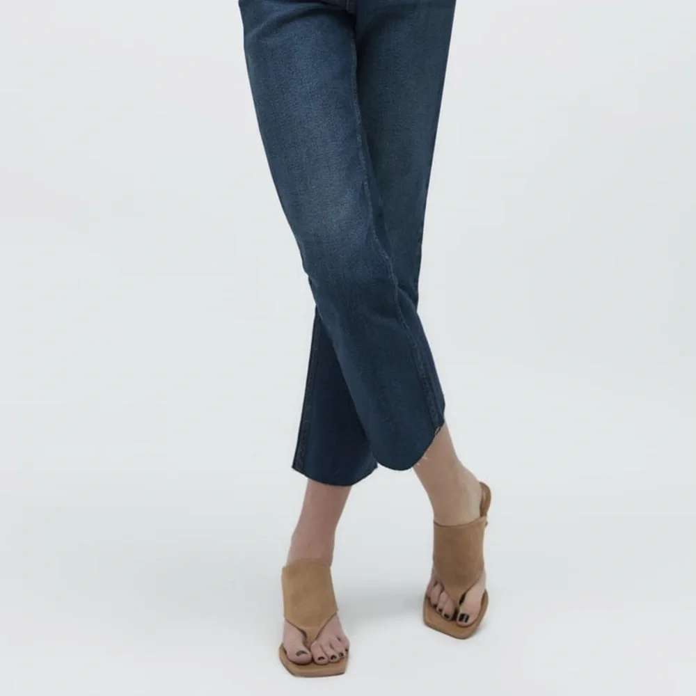 Zara Sandy Brown Toe Post Heeled Suede Leather Sandals - Picture 11 of 12